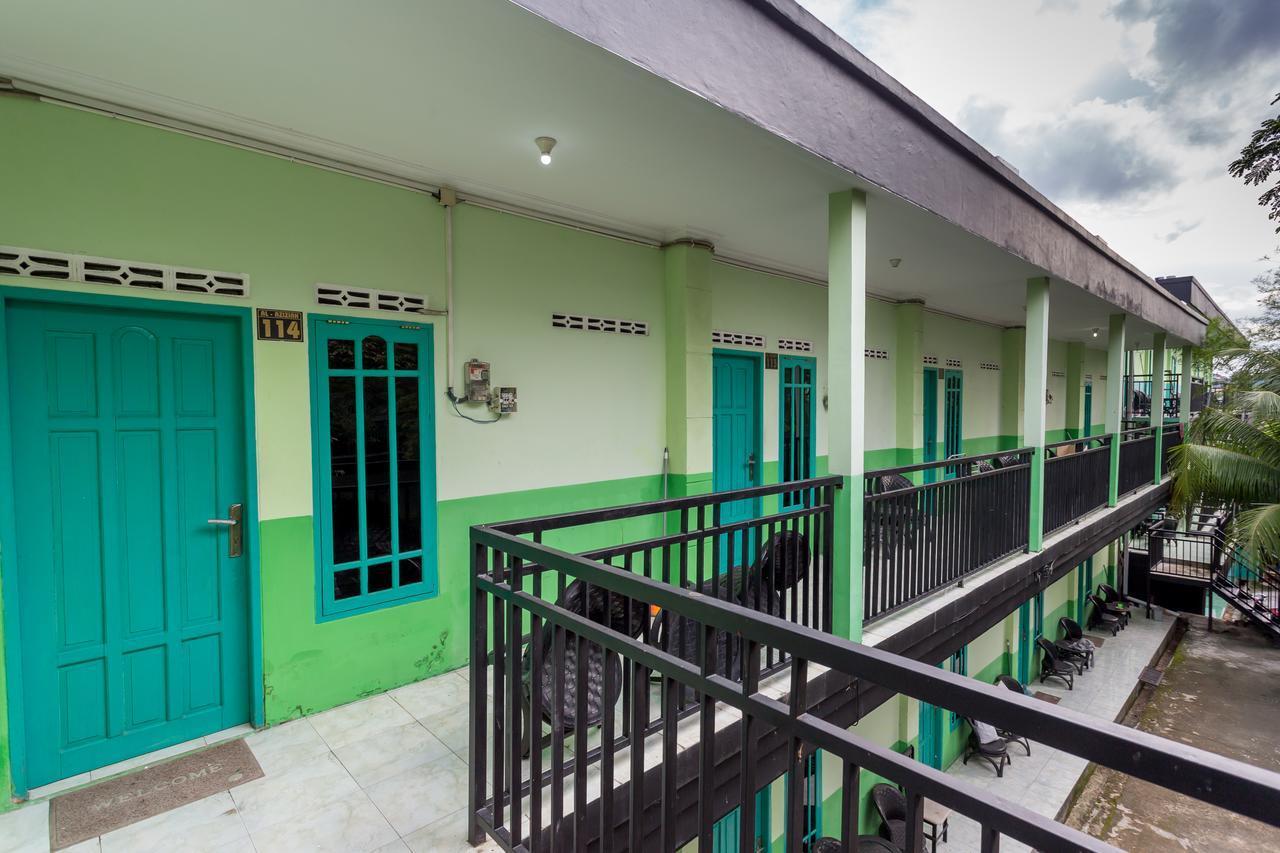 Super Oyo 754 Nur Aziziah Guest House Syariah Μπαλικπαπάν Εξωτερικό φωτογραφία