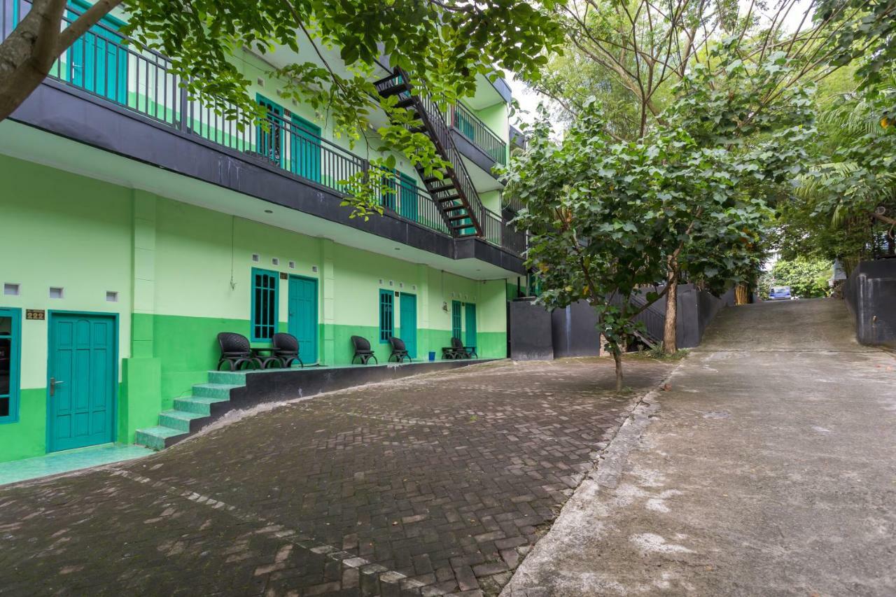 Super Oyo 754 Nur Aziziah Guest House Syariah Μπαλικπαπάν Εξωτερικό φωτογραφία